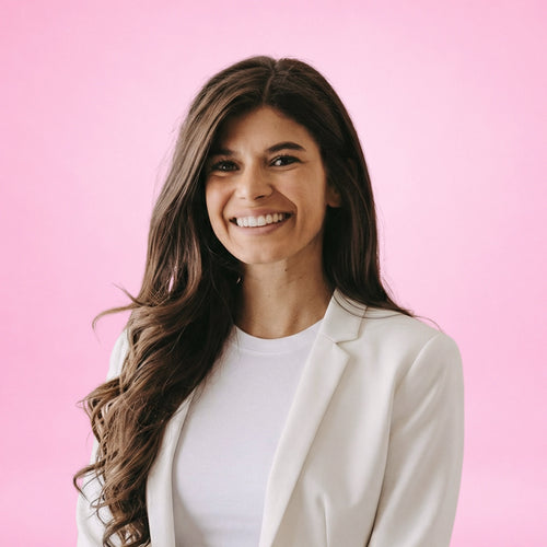 Dr Samantha Ess portrait