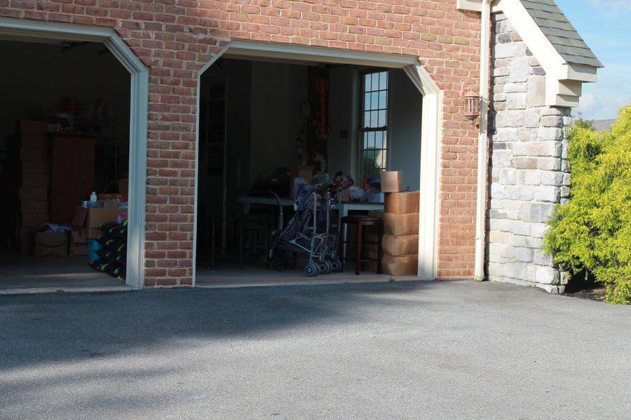 Garage picture